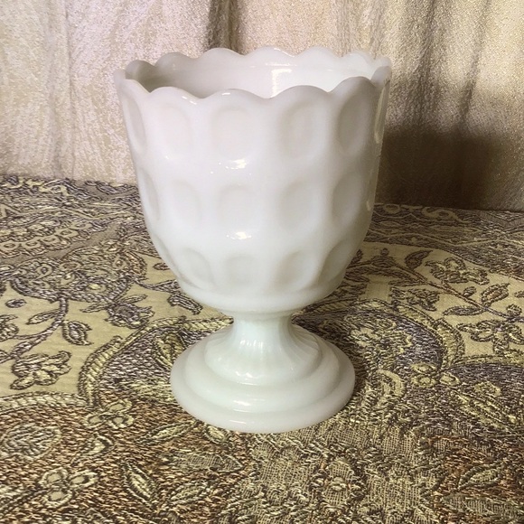 Milk Glass vintage EI Brody authentic pedestal goblet style thumprint texture - Picture 2 of 6